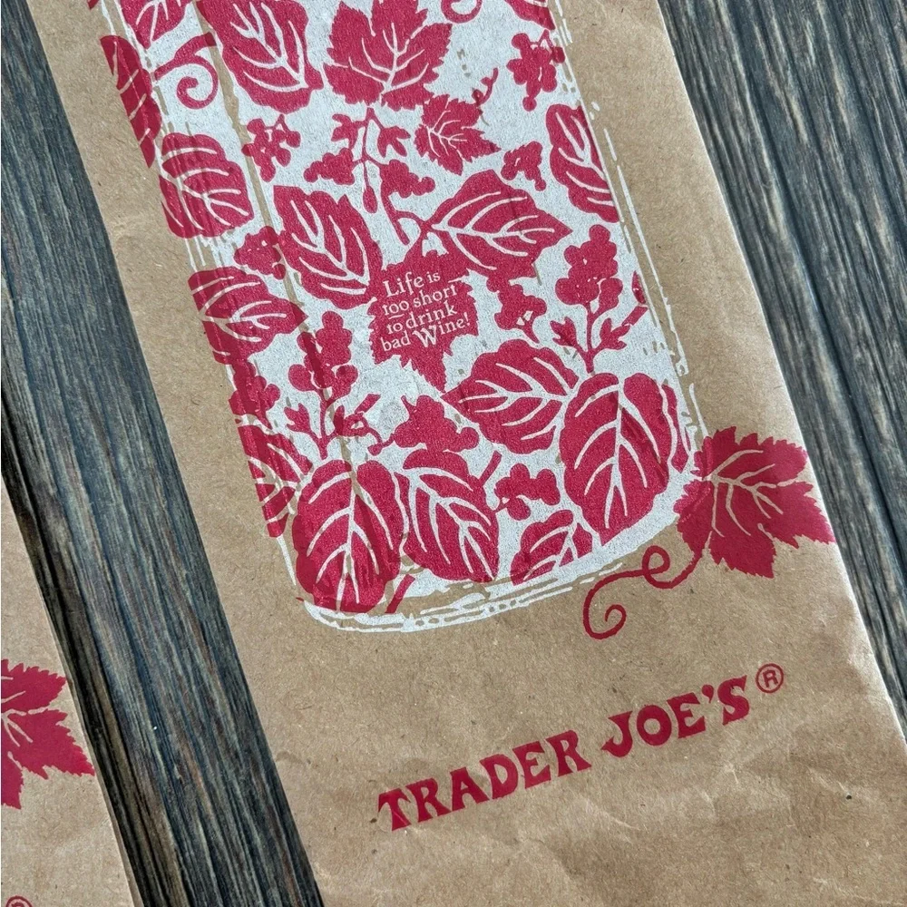Trader Joe’s Empty Paper Shopping Grocery Bags (9), Wine Bags (2) Various Styles